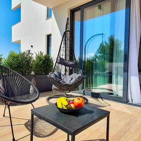 Meraviglia Boutique