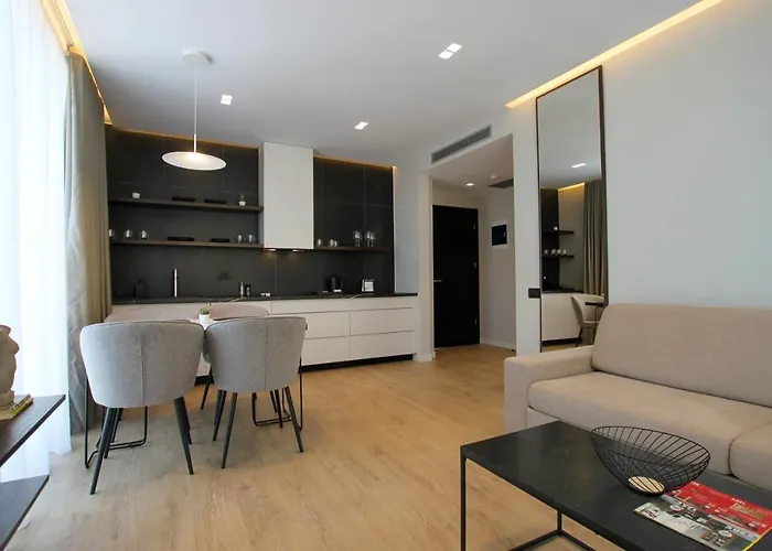 Meraviglia Boutique 3* ساراندا
